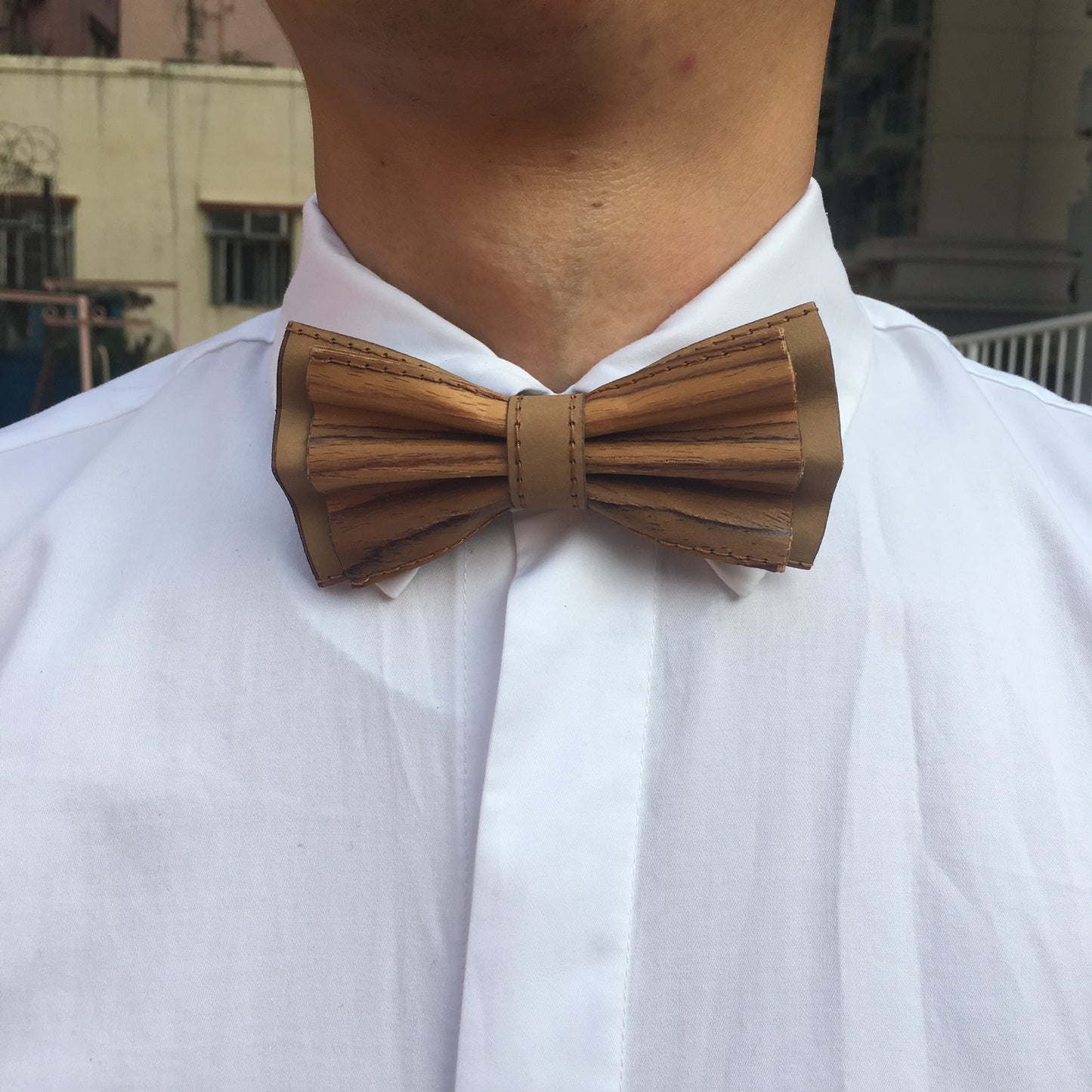 BOW TIE (KHAKI)
